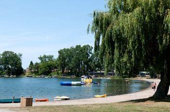 Great Blue Resorts - Cherry Beach Resort Cherry Valley Экстерьер фото